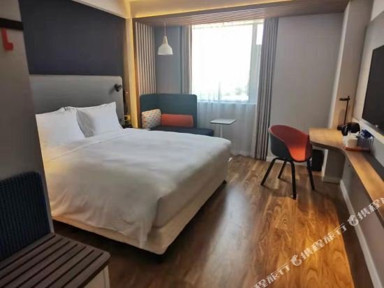 Фото Holiday Inn Express Xi'An Ancient Town West, an Ihg Hotel