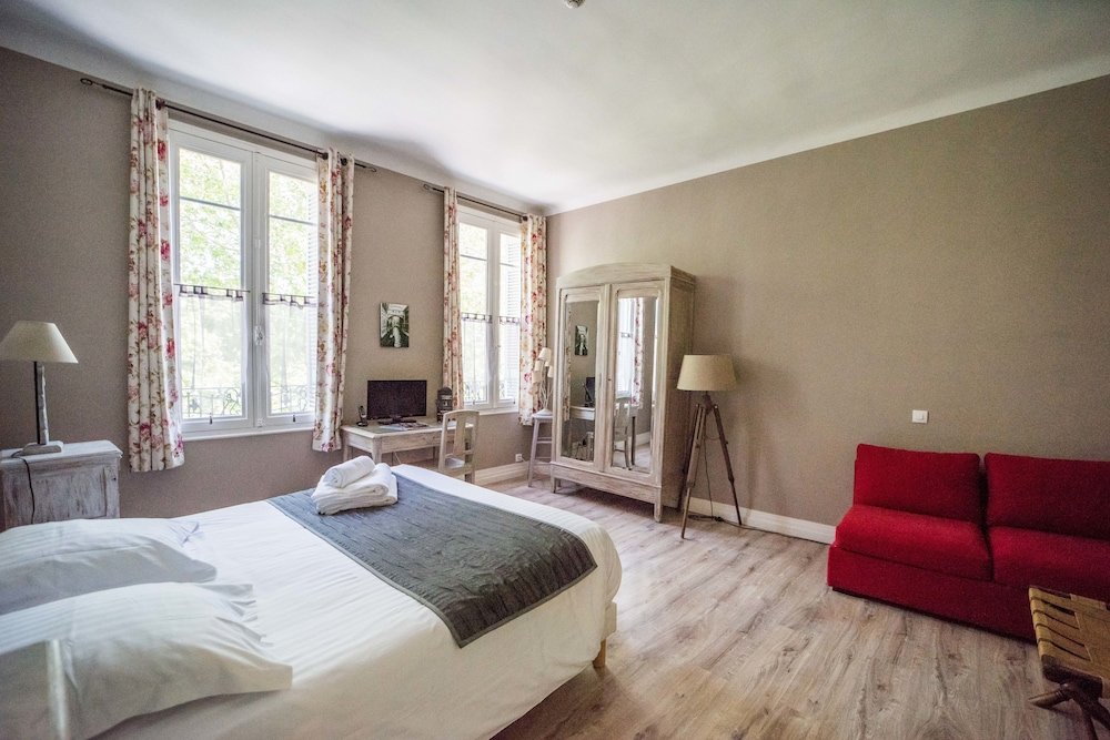 Фото Hôtel Souvenirs de Familles