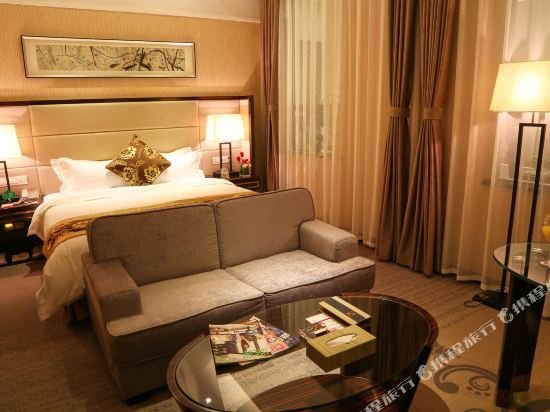 Фото Wuhan Marriott Hotel Optics Valley