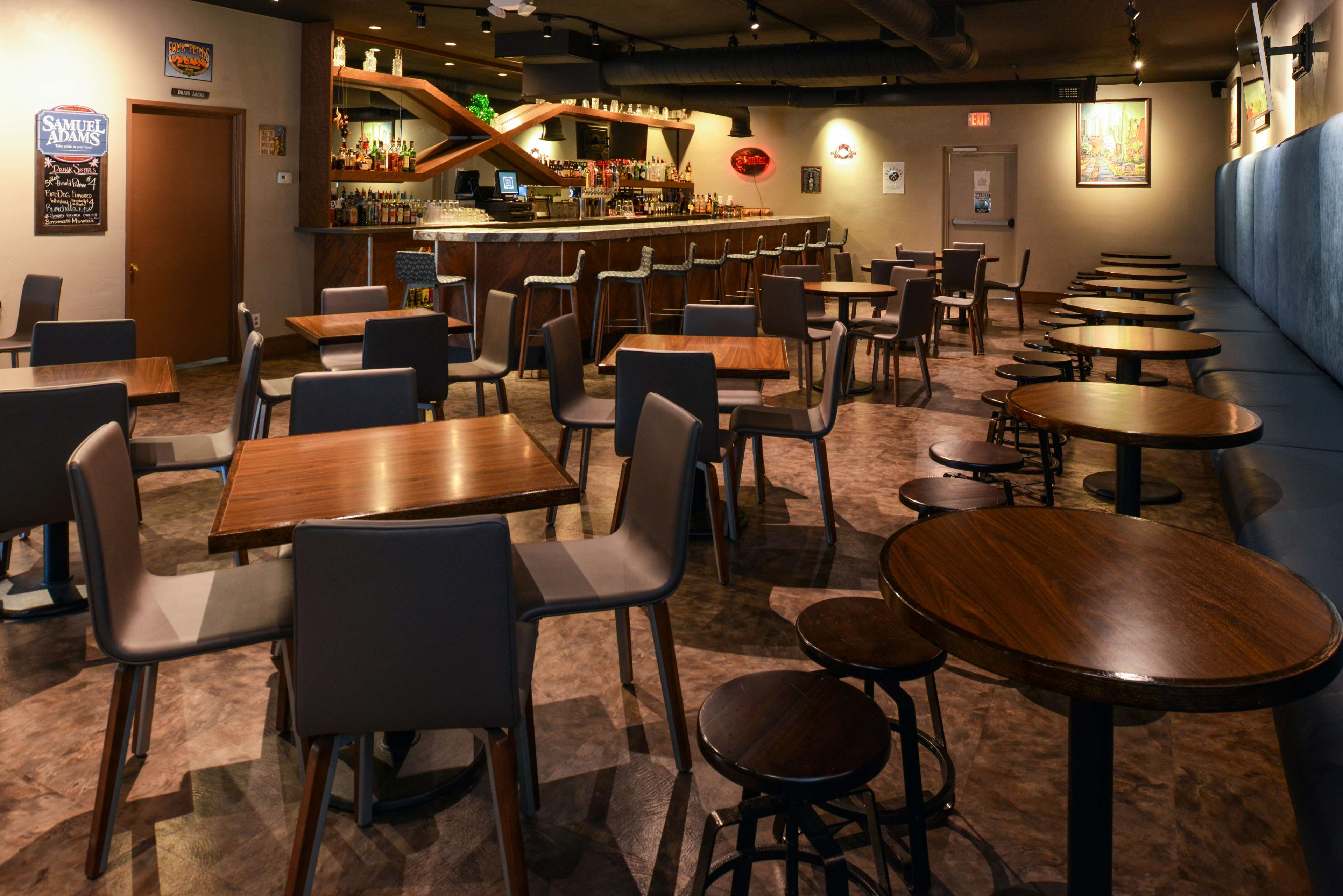 Фото Best Western Royal Sun Inn & Suites