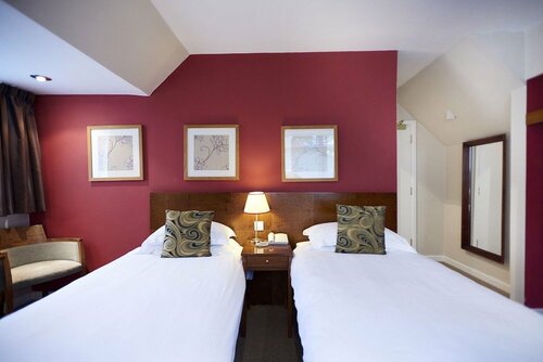 Внешний вид отеля The Lodge at Meyrick Park в Борнмуте, фото 5