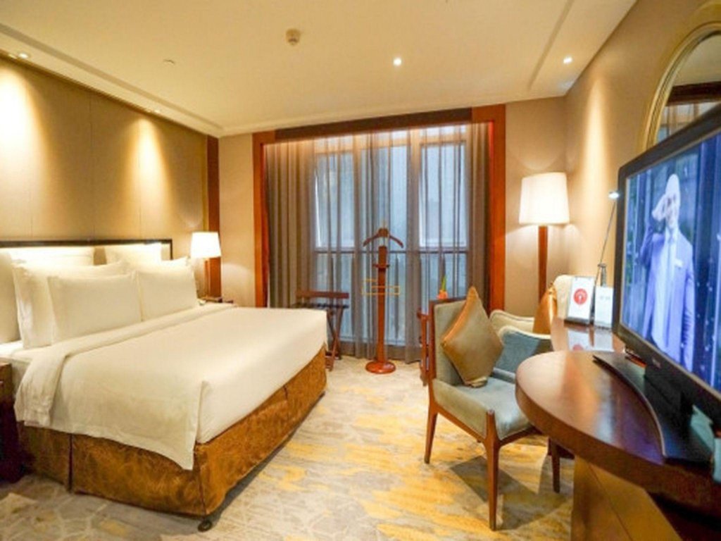 Фото Wyndham Grand Plaza Royale Ningbo