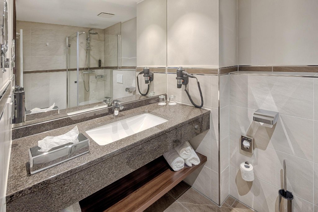 Фото Hotel bomonti Nürnberg West