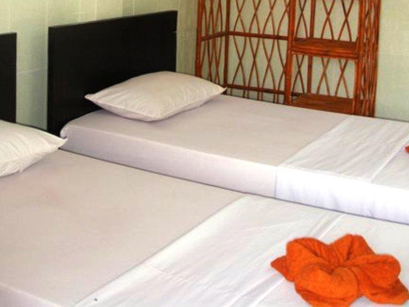 Фото Jasmine Family Hostel
