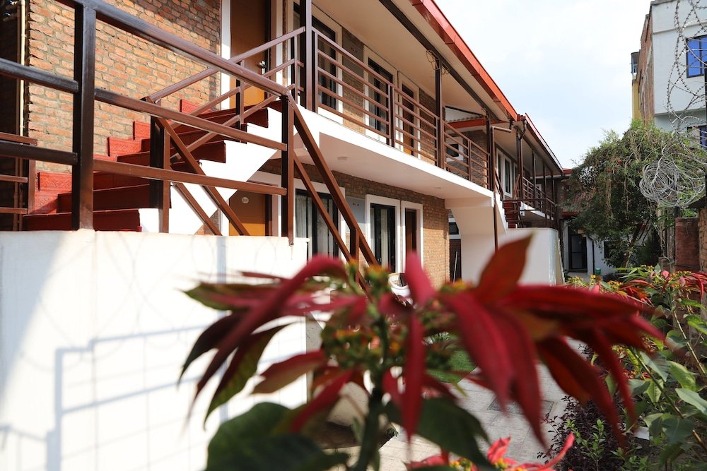 Фото Nepal Cottage Resort