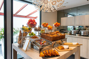 Гостиница Hôtel Mercure Le President Biarritz Centre