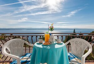 Apartment Franka - beautiful sea view & parking: A4 Stanici, Riviera Omis