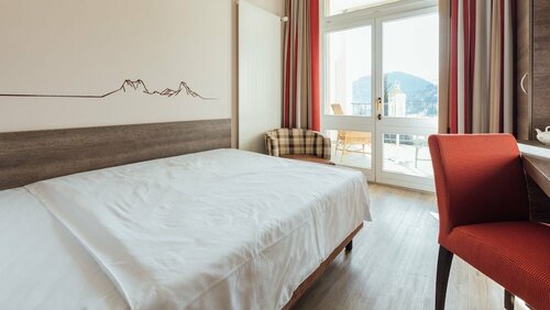 Гостиница The Sun&Soul Panorama Pop-Up Hotel Solsana в Занене