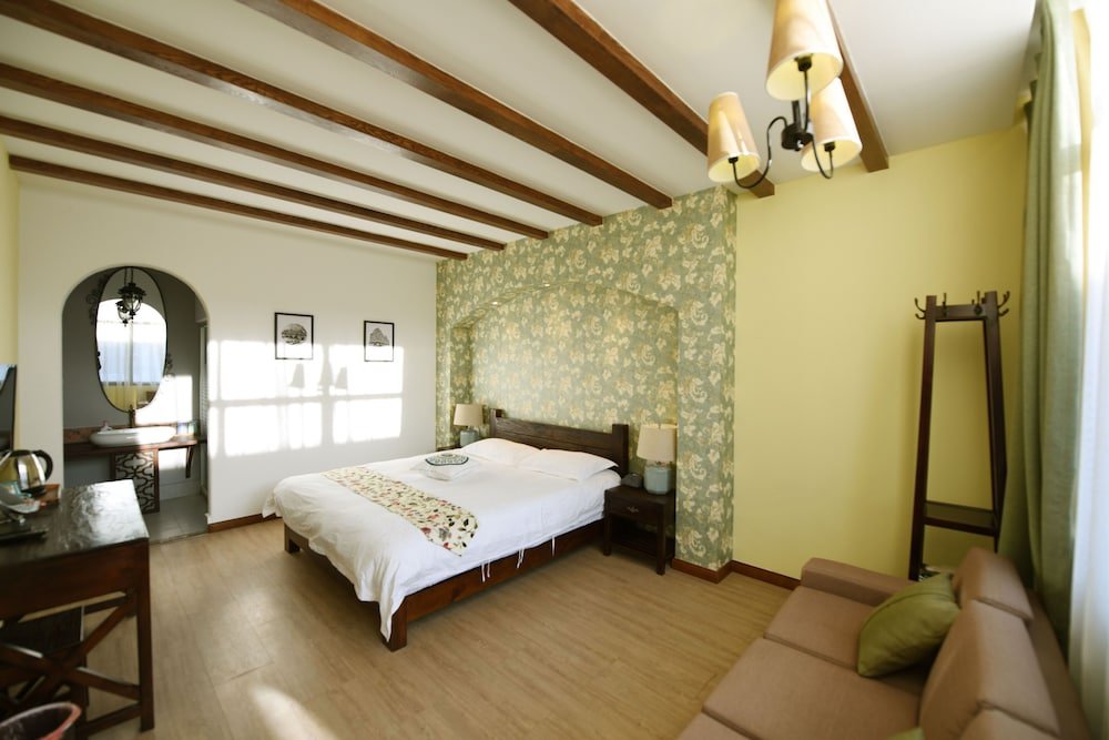 Фото ErHai Gate No. 1 Hotel