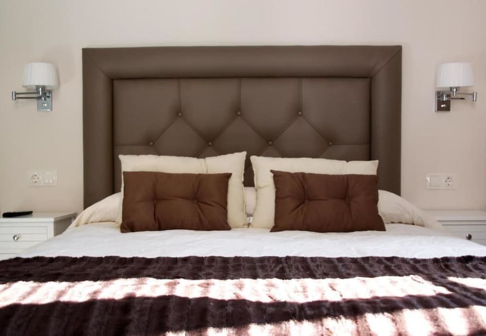 Фото Chezmoihomes Plaza Nueva Premium