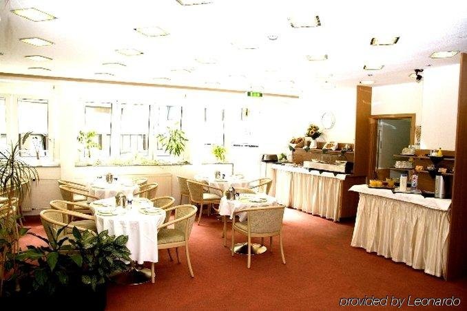 Фото Adler Hotel Frankfurt