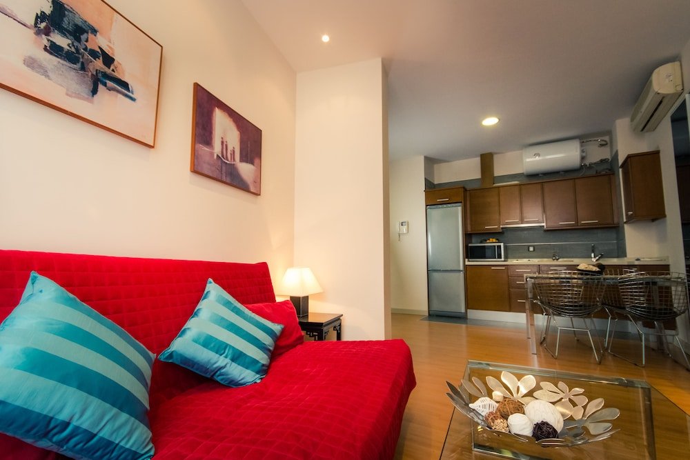 Фото Holidays2Malaga City Center Apartments