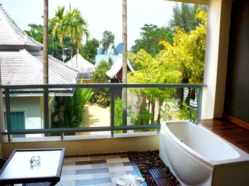 Фото Anyavee Tubkaek Beach Resort