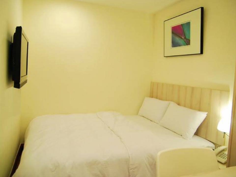 Фото Home Inn 1 Taman Segar