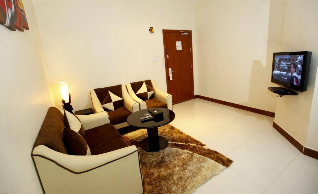 Фото Meral Crown Hotel