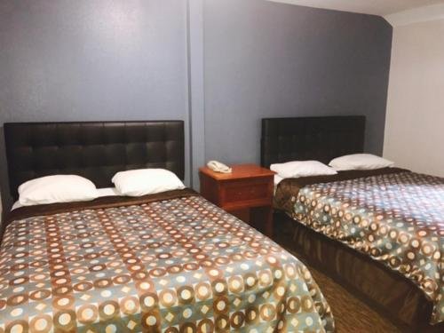 Фото Kings Row Inn