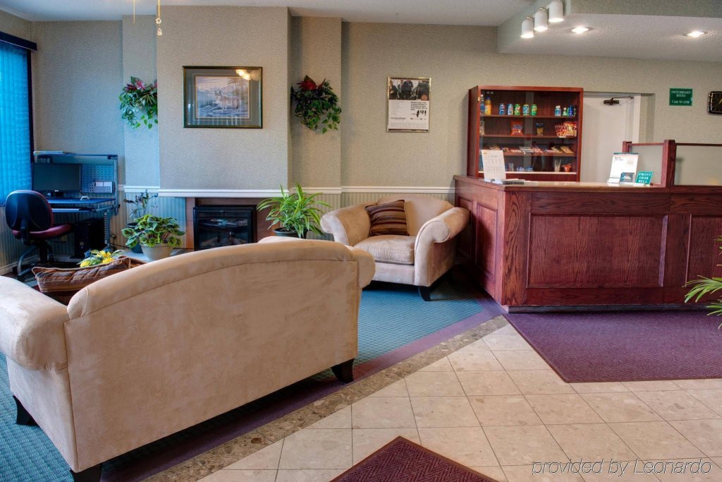 Фото Sandman Inn Princeton