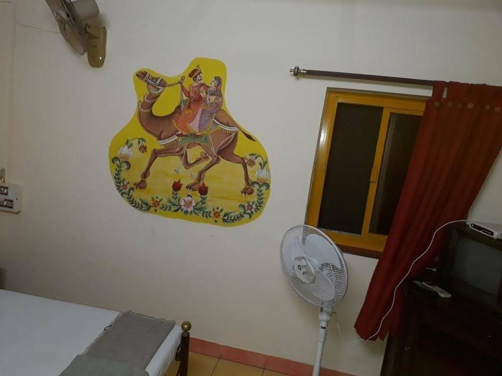 Фото Govind Hotel