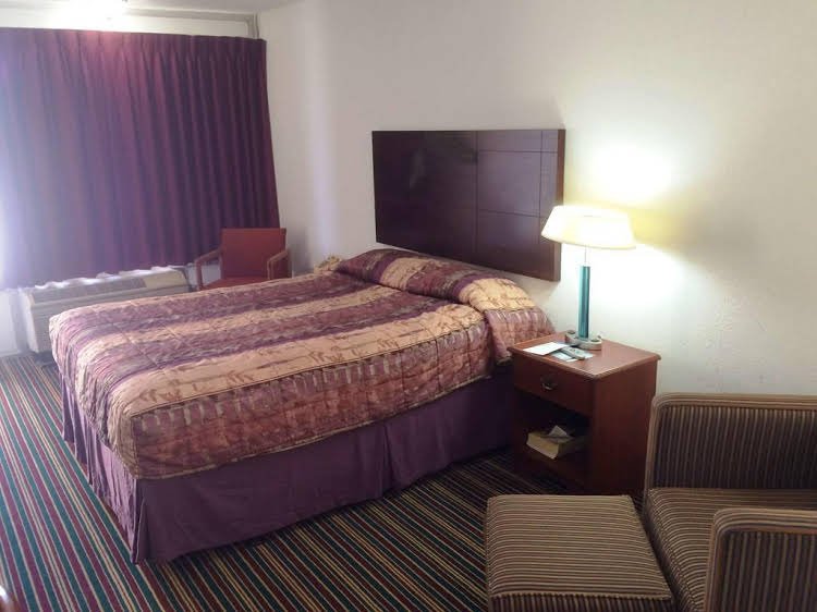 Фото DoubleTree by Hilton St. Louis Airport