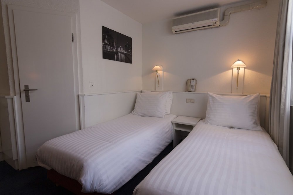 Фото Hotel Multatuli