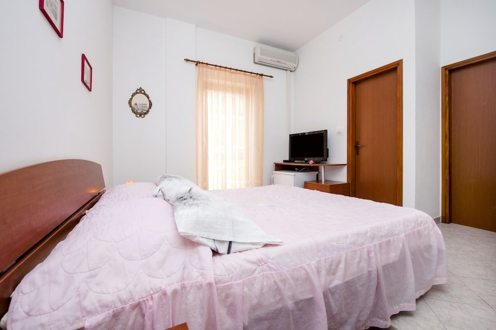 Фото Nice Cozy Apartments C52