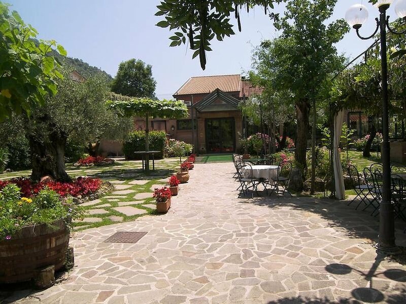 Villa Des Reves Room for 3 in the Green Near Montecassino