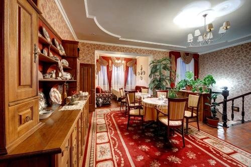 Фото Зорянка