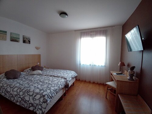 Гостиница Hotel La Sterne в Ле-Сабле-д'Олоне