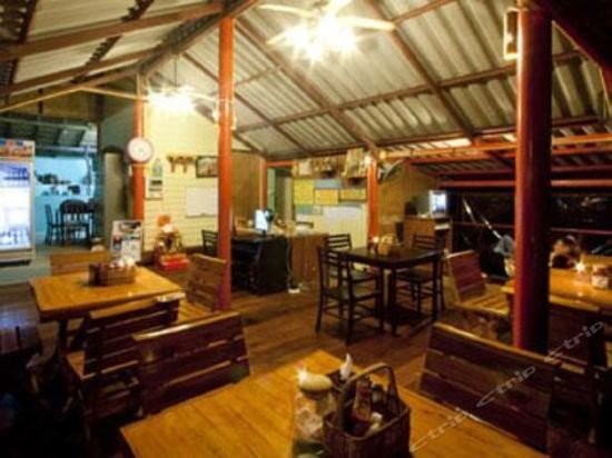 Фото Phi Phi Green Hill Resort