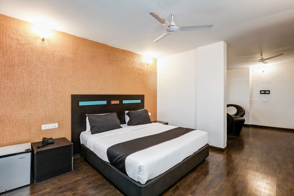 Фото Hotel Sk Elegance