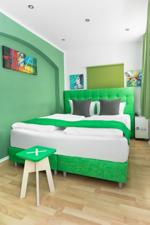 Фото Hotel Wohnbar