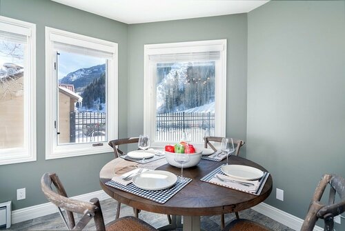 Жильё посуточно Etta Place 101 - West End Condo at the Base of Chair 7, Town of Telluride, Newly Remodeled