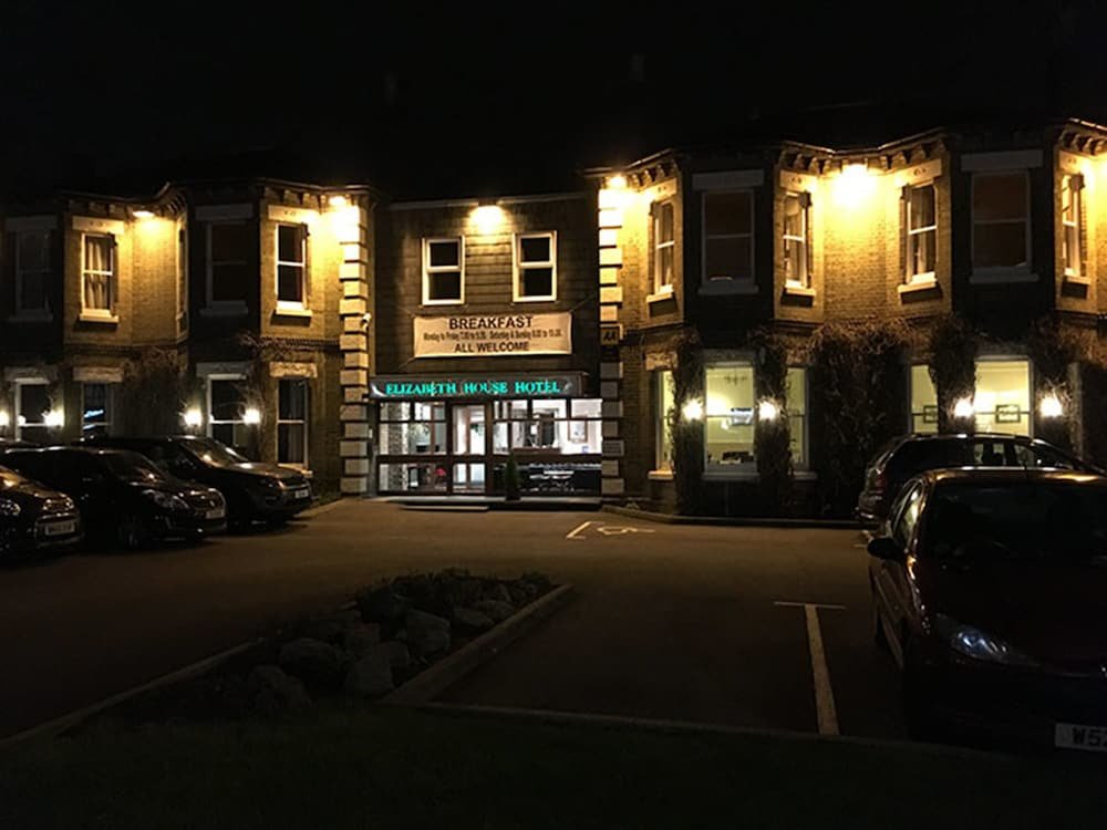 Фото The Elizabeth House Hotel