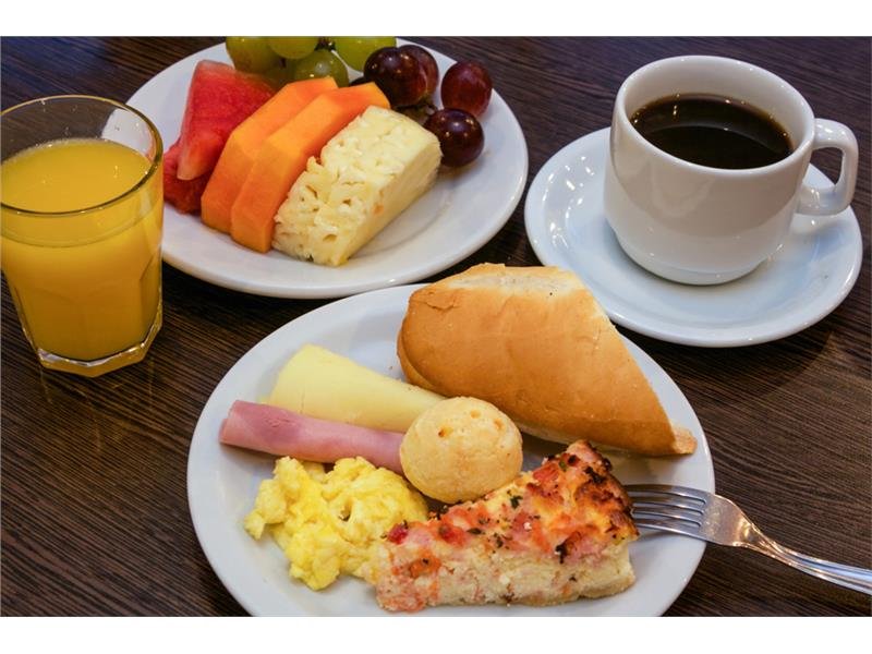 Фото Bristol Centro Cívico Multy Hotel