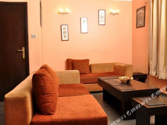 Фото Precinct Comfort Services, Yaba