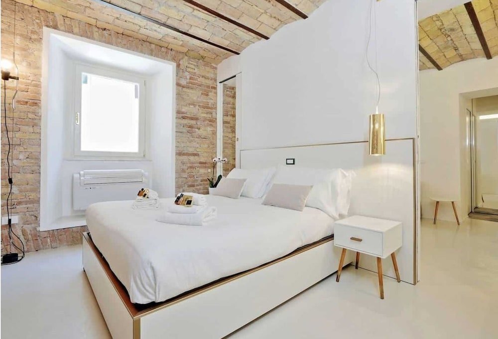 Фото Laterano 250 - Colosseo