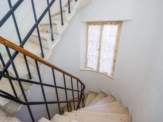 Фото Captain's Apartment