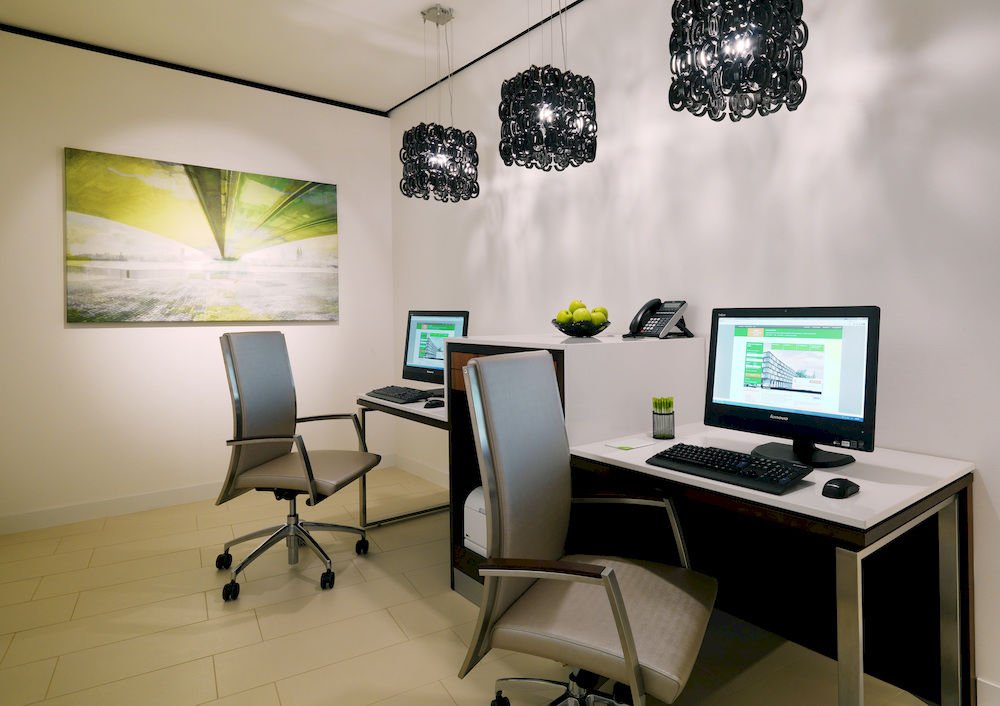 Фото Courtyard by Marriott Cologne