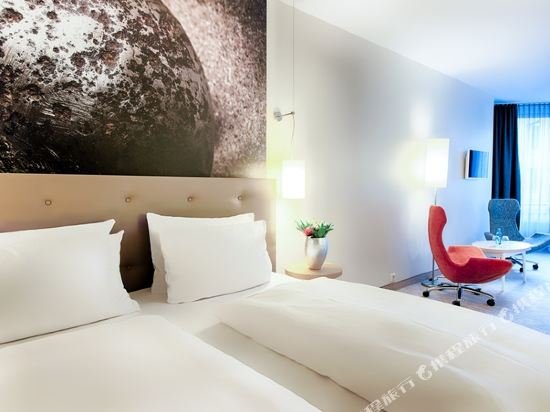 Фото IntercityHotel Bremen