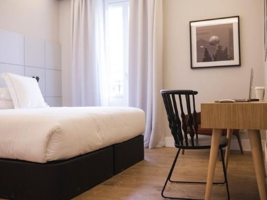 Фото One Shot Recoletos 04