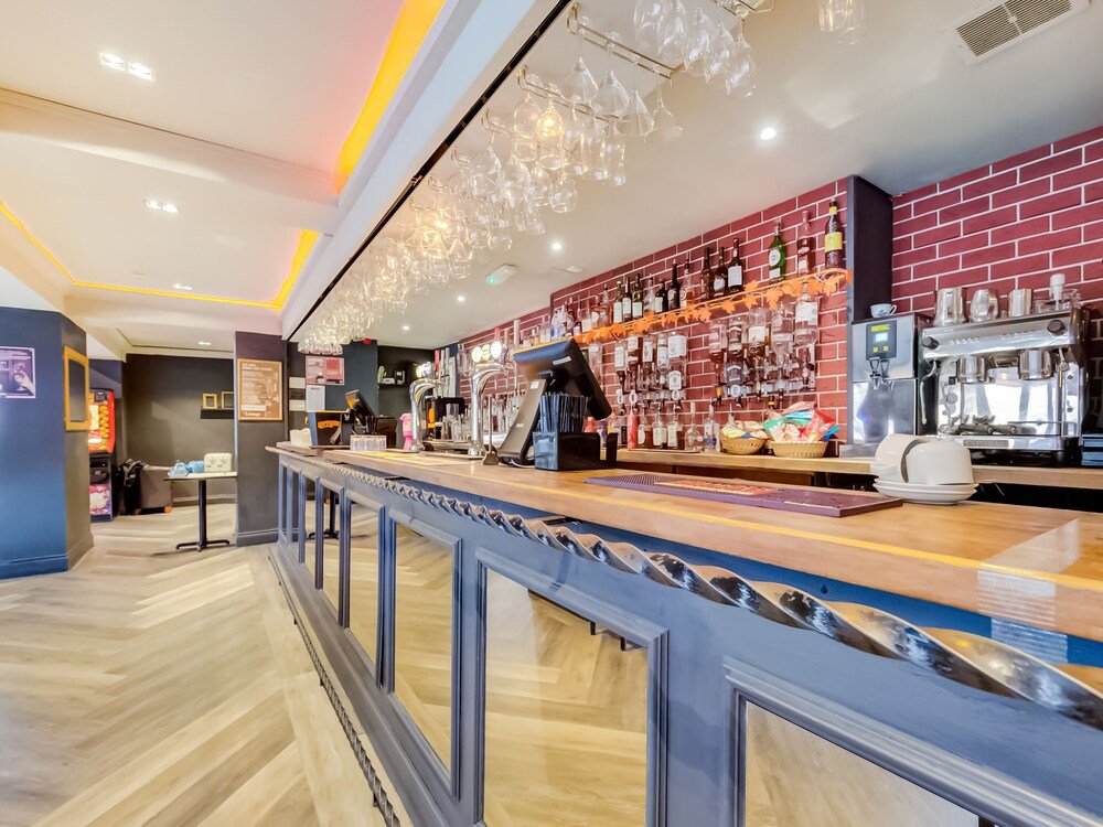 Фото Lomond Park Hotel