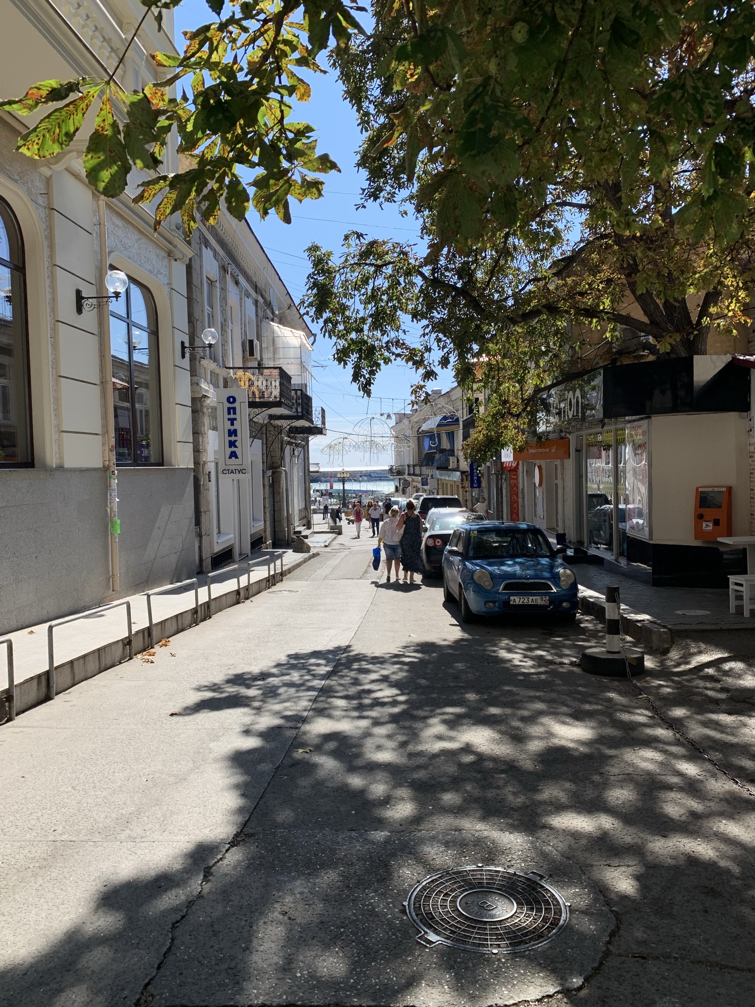 Фото Дворик на Морской