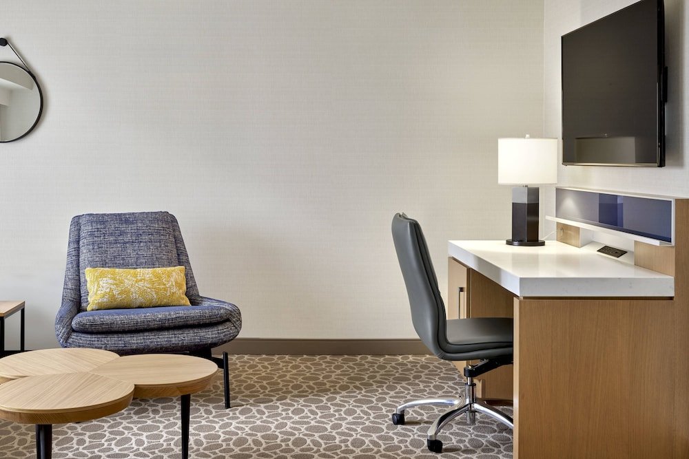 Фото Delta Calgary Downtown