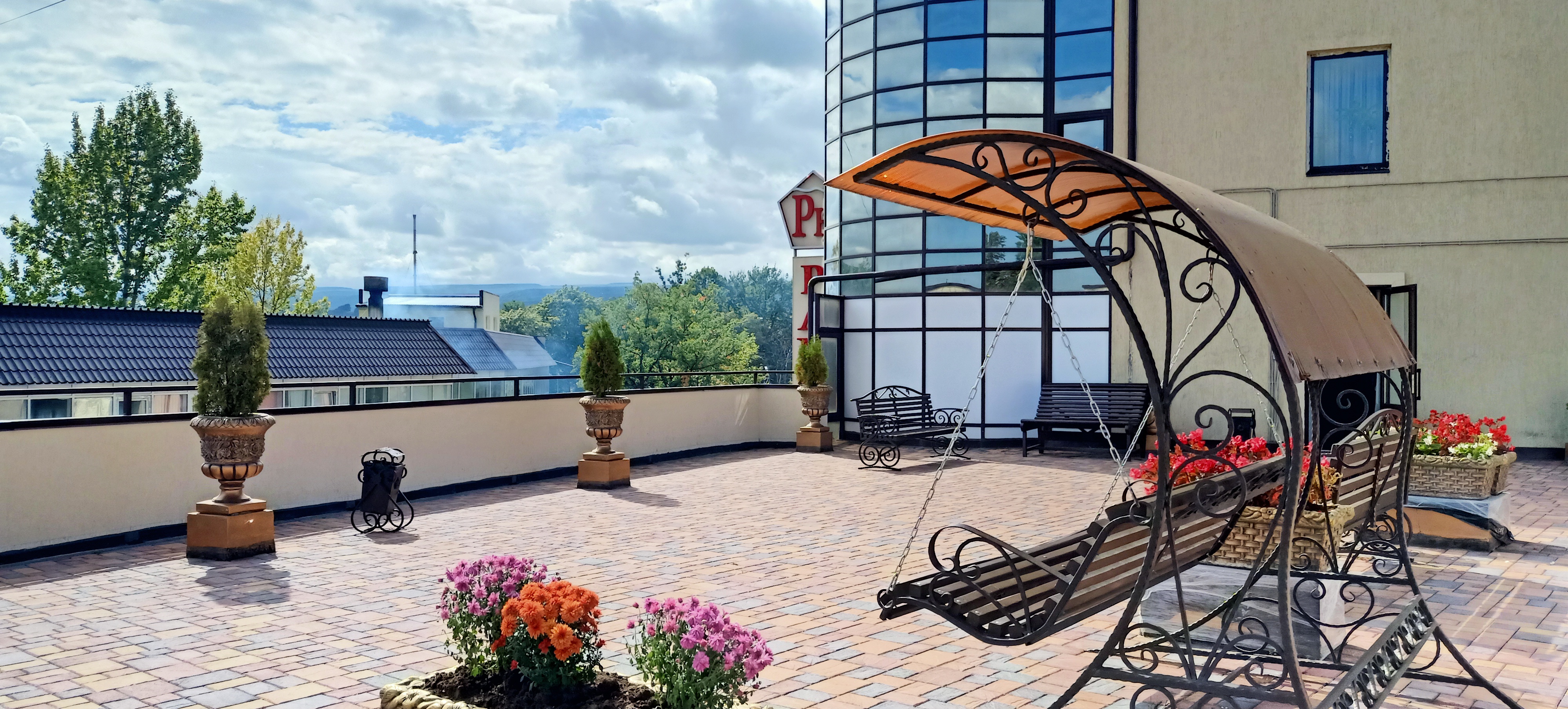 Фото отеля 3