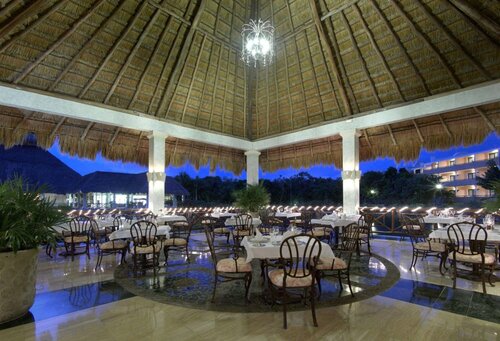 Гостиница Trs Yucatan Hotel