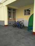 Велопарковка (Novocheryomushkinskaya Street, 64к2), bicycle parking