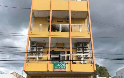 Гостиница Oyo 90345 Wakeke Residence в Манадо