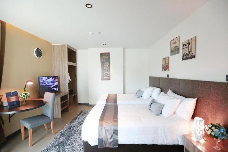 Фото T Pattaya Hotel