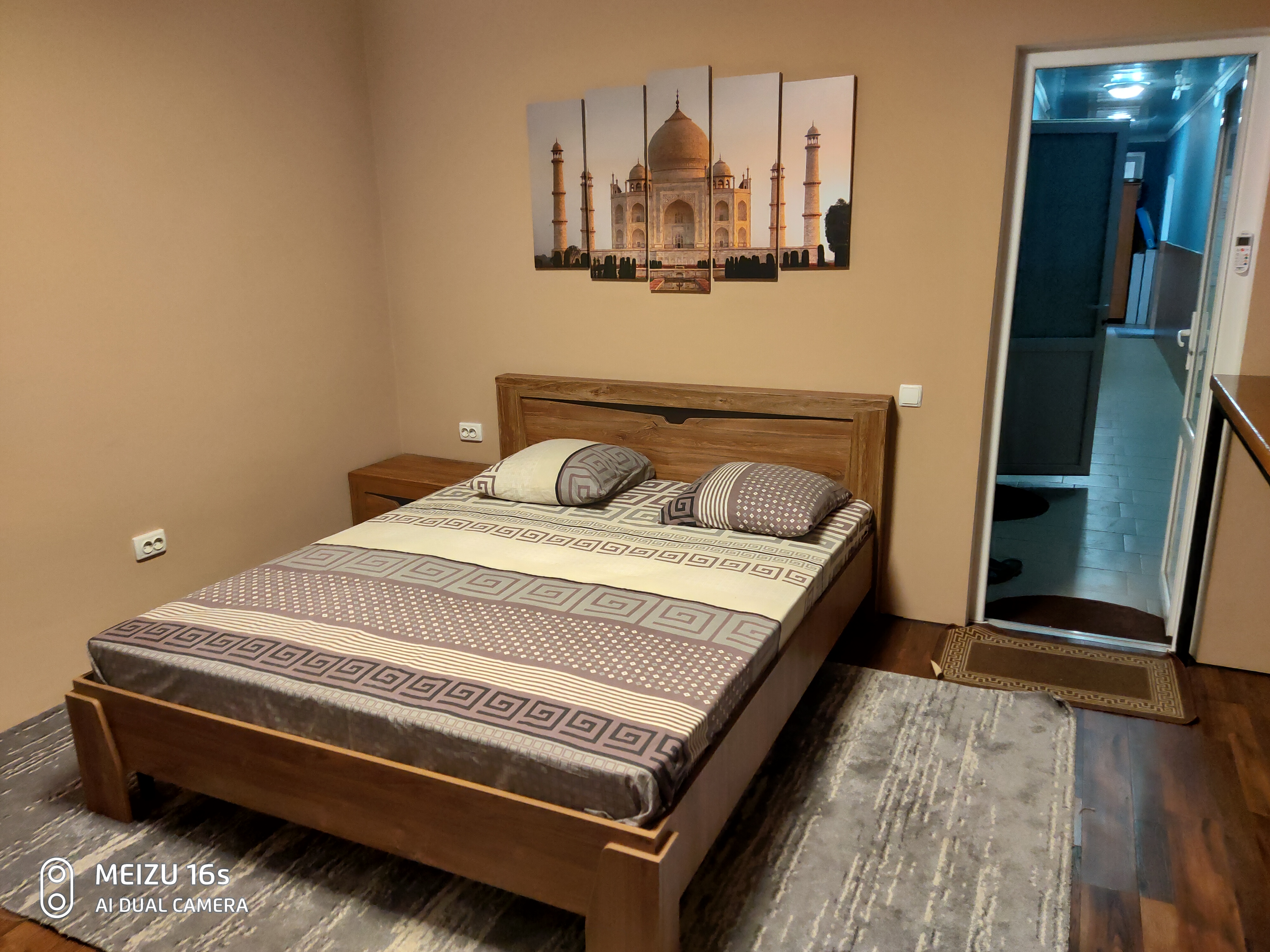 Фото Эльмаз