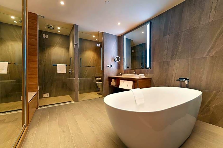 Фото DoubleTree by Hilton Perth Waterfront